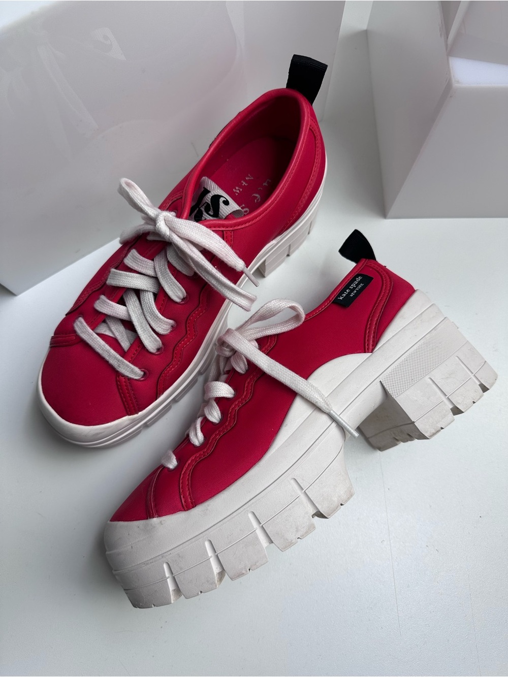 Kate Spade New York Red Upstate Platform Sneakers Size 8 - Picture 8 of 9